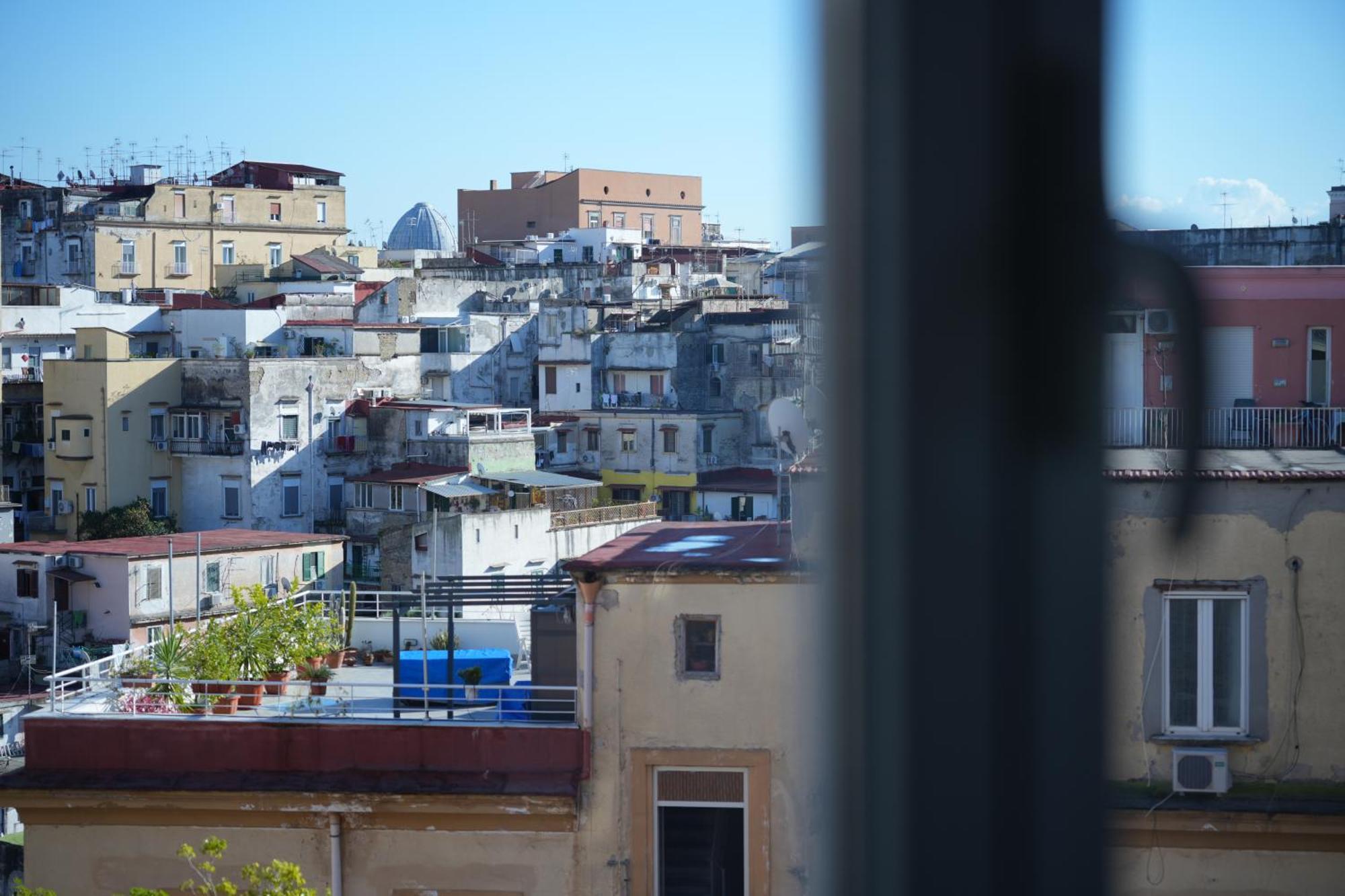 Panorama Vesuvius Affittacamere Guesthouse With Lift Near To Subway In Napoli Center Dış mekan fotoğraf